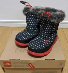 THE NORTH FACEキッズ用ブーツ（箱付き）