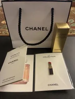 CHANEL シャネル サブリマージュ ファンデーション COCO 香水 バッジ