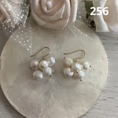 14kgf・淡水パールのピアス