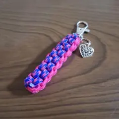 Item thumbnail for item f58b2385-e531-4acb-bf9e-c9bd7a0ed574