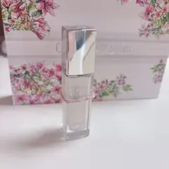 Dior ディオールスキンフォーエバー　グロウマキシマイザー