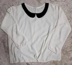 LOWRYS FARM　クリーム色 ブラック襟 長袖シャツ