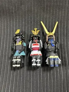 武将甲冑 ガチャガチャ フィギュア 3体セット★
