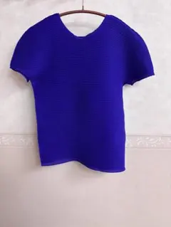 issey miyake me ストレッチプリーツ　ブルーのサムネイル