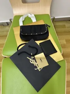 新品•未使用　イブサンローラン￼•ボーテ　コスメミラー￼& ポーチ　正規品￼￼