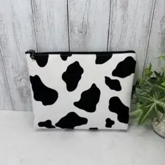 文庫本ポーチ　牛柄　ハンドメイド　マルチポーチ