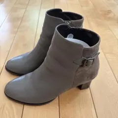 大幅値下げ❗️ グレー アンクルブーツ ジッパー付き