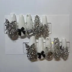 Item thumbnail for item 07587abb-4b19-4028-9888-46a97091ada6