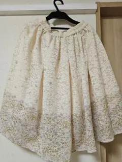 レースフレアスカート M クリーム色