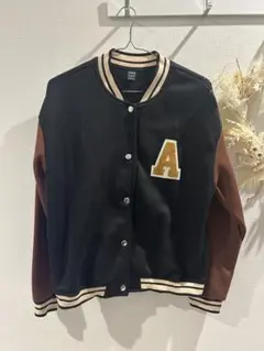 スタジャン 黒と茶色 A刺繍 Sサイズ