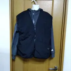 adidas ジップアップベスト ブラック