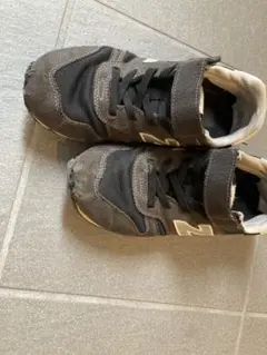 New Balance 573 ブラック 22.5