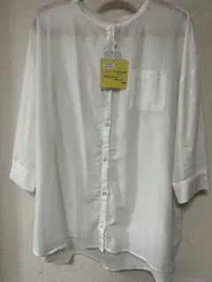 しまむら　おかたゆりプロデュース　ホワイト五分袖 シャツ 3L