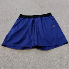 adidas ショートパンツ