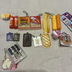 食べ物 カプセルトイ　チップスター　お菓子　鍋の素　ガチャガチャ