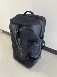 定価29700円　オークリー　トラベル ビッグ トローリー　バッグ　921610