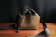 土屋鞄　ザ・シーンズ カメラバッグ