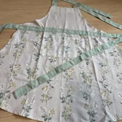 エプロンのサムネイル
