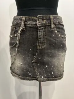 CECIL McBEE ダークグレー タイトスカート