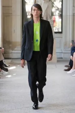 Item thumbnail for item 9d7cd06f-1dbf-4ae2-ae45-09a5b109e0a1