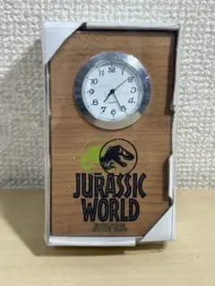 ジュラシック・ワールド 木製 ミニ時計 ロゴ
