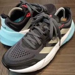 アディダス アディスター 黒xライトブルー 23.5センチ