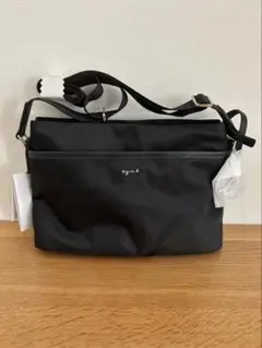 agnès b. アニエスベー ブラックショルダーバッグ　サコッシュ