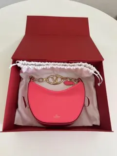 Valentino Garavani vlogo moon bagのサムネイル