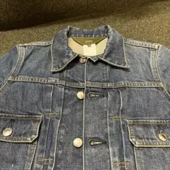 Item thumbnail for item e9a1823b-e67b-4f01-83e9-789f543379fa