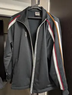 Item thumbnail for item ce4c9d53-303c-4ada-be88-3d7b38ebde2d