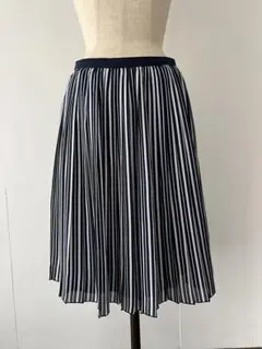 UNIQLO ユニクロ ネイビー ストライプ 膝丈スカート Lサイズ