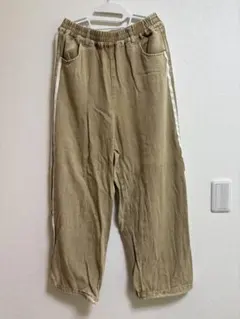 Item thumbnail for item 06a2a7f4-0b0b-46cf-a000-e0f6c24f4a69