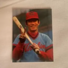 カルビープロ野球カード1981年No.19広島東洋カープ山本浩二 カルビープロ野球カード1981年No.19広島東洋カープ山本浩二 - メルカリ