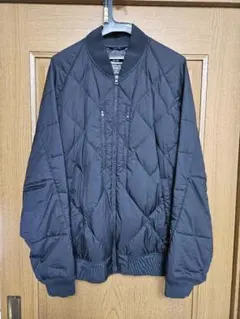 リサイクルハイブリッドダウンジャケット　ホワイトマウンテニアリング XL