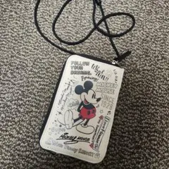 極美品 ディズニー ミッキー マルチポシェット スマホポーチ キャンバス地 公式