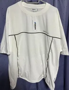 atmos ホワイト Tシャツ 新品タグ付き