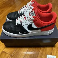 ナイキ　エアフォース1 07 LV8 BLACK TOE トリコロール　つま黒