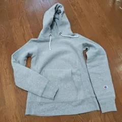 赤タグ パーカー