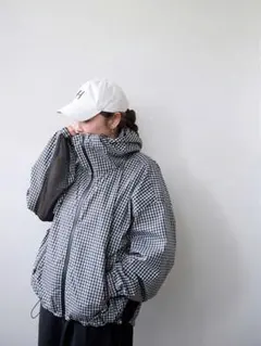 HUG Ō WäR ハグオーワー チェックUVカットマウンテンパーカー - メルカリ