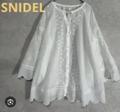 コードエンブロイダリーチュニック SNIDEL スナイデル トップスのサムネイル