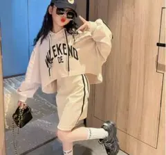 カジュアルフード付きセットアップ ベージュ