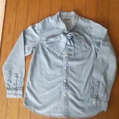 ボウタイシャツ