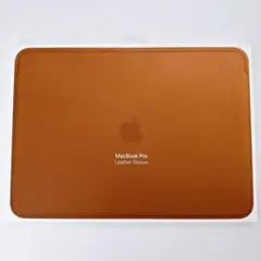【新品・未使用】Apple純正 13インチMacBook レザースリーブ 茶のサムネイル