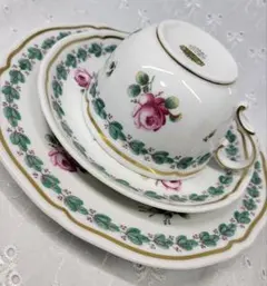 美品✨希少✨リチャードジノリ ガーデンローズ カップ&ソーサー、プレート3点①