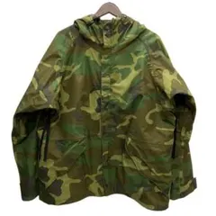 ecwcs マウンテンパーカー