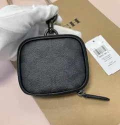 新品COACH クリップ オン ポーチ シグネチャー キャンバス