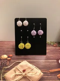 Item thumbnail for item 20e80572-7798-4330-8a8a-a8ada103d636