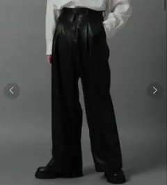 HARE ブラックレザー フレアパンツ