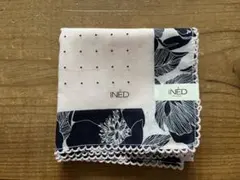 Item thumbnail for item beaa64f2-05d8-48ff-a02d-f462ebf304e6