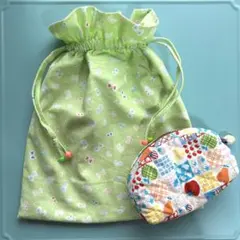 【ハンドメイド】北欧風蝶々柄　巾着袋＆ミニポーチ 2点セット！レトロ可愛い布小物